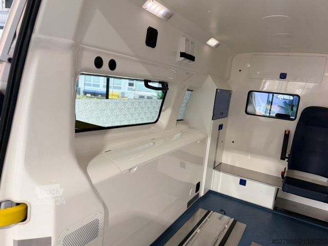 Fire truck FORD Transit Custom 340 L2 *RTW*KTW*KRANKENTRANSPORT