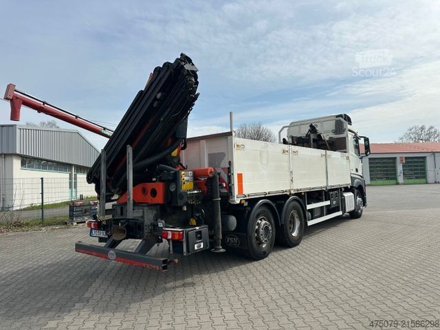 Automobilis ar plakanu platformu MERCEDES-BENZ Actros 2543 / Kran Palfinger PK 33002 + Jib