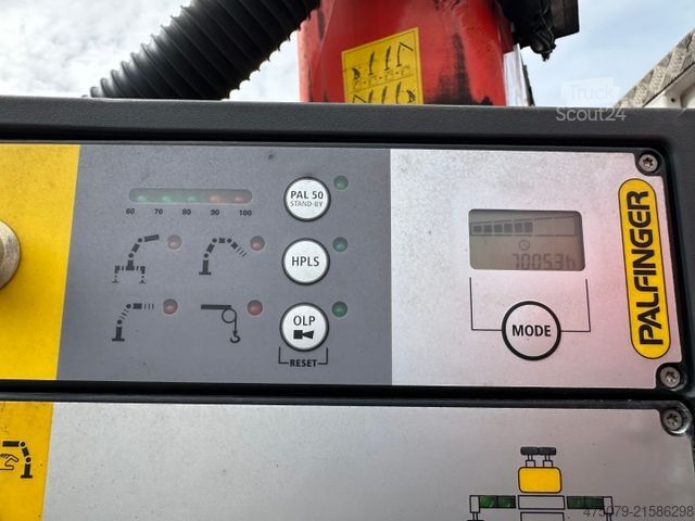 Automobilis ar plakanu platformu MERCEDES-BENZ Actros 2543 / Kran Palfinger PK 33002 + Jib