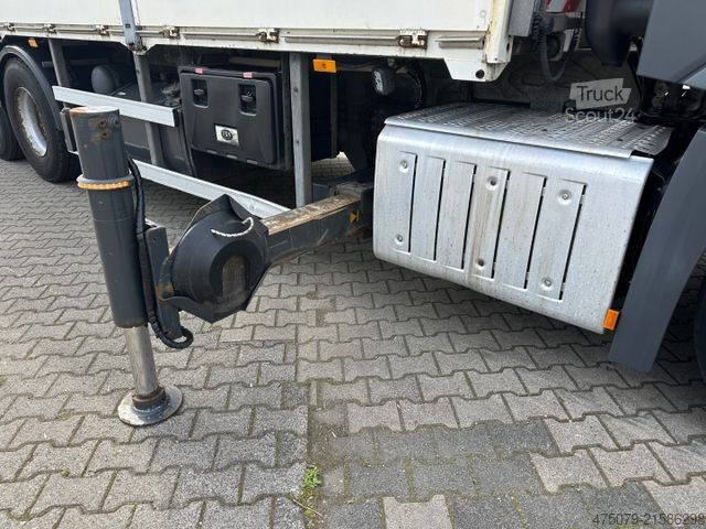 Automobilis ar plakanu platformu MERCEDES-BENZ Actros 2543 / Kran Palfinger PK 33002 + Jib