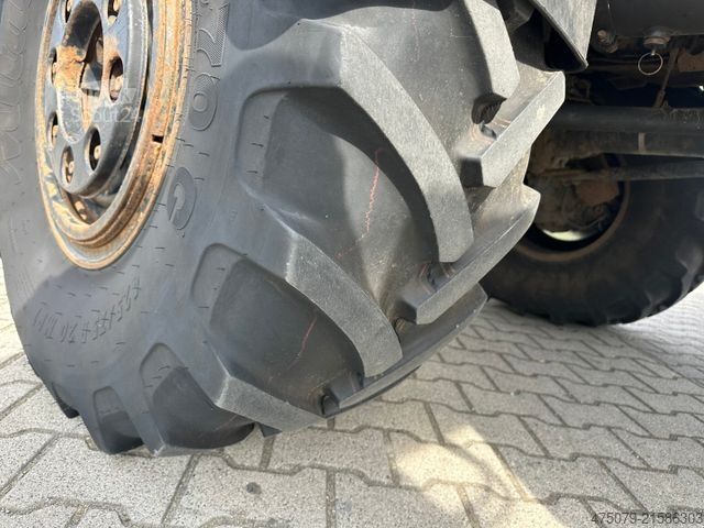 Automobilis ar plakanu platformu UNIMOG U 427 4x4 / Kran Atlas 130 / Winde