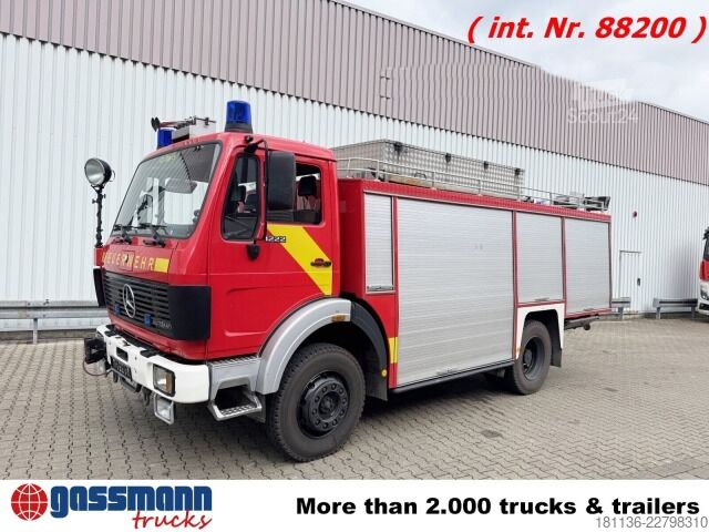 Камион с платформа Mercedes-Benz LK 1117 4x2, 2x AHK, Export Gerätewagen,