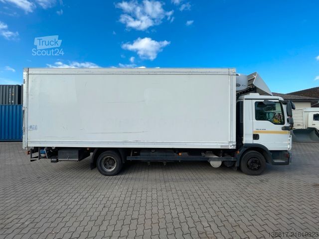 Refrigerated truck MAN TGL 12.200 4x2BL Kühlkoffer Carrier 3Kammer LBW