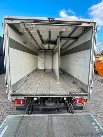 Refrigerated truck MAN TGL 12.200 4x2BL Kühlkoffer Carrier 3Kammer LBW