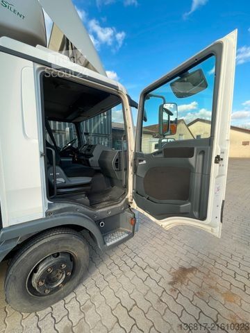 Refrigerated truck MAN TGL 12.200 4x2BL Kühlkoffer Carrier 3Kammer LBW