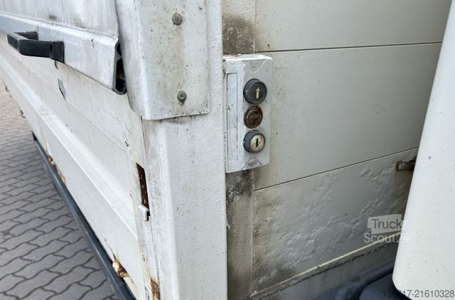 Beverage van MAN LE 8.180 BL Getränke Rollo li+re