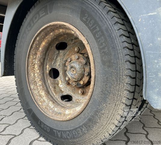 Beverage van MAN LE 8.180 BL Getränke Rollo li+re