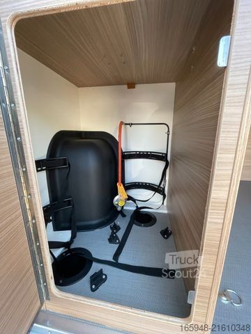 Lakóautó PÖSSL Summit Shine 600 L E | Premium & Assistenz Paket
