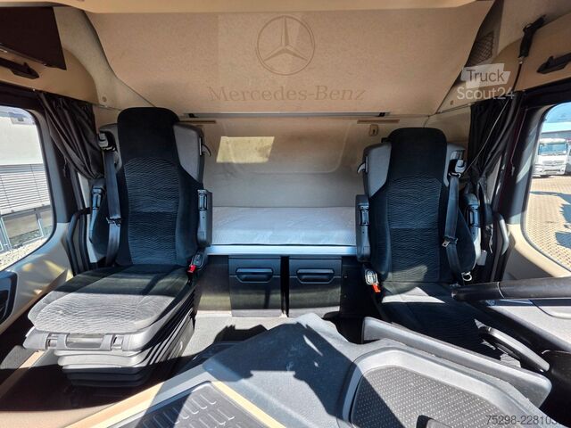 Φορτηγό πλατφόρμα με μουσαμά MERCEDES-BENZ Actros 2545 | 6D | Xenon | Ldbw | Retarder