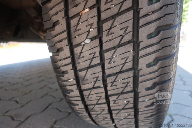 Panelinis furgonas VOLKSWAGEN T6.1 Transporter Kasten lang FWD / Klima / PDC