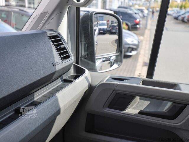 Camper VW Crafter Grand California 600 FWD AHK Kamera S