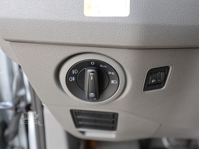 Camper VW Crafter Grand California 600 FWD AHK Kamera S