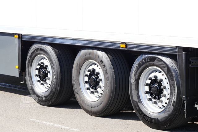 Reefer semitrailer SCHMITZ CARGOBULL SKO 24/TK SLXi300/DOPPELSTOCK /BLUMEN / BPW