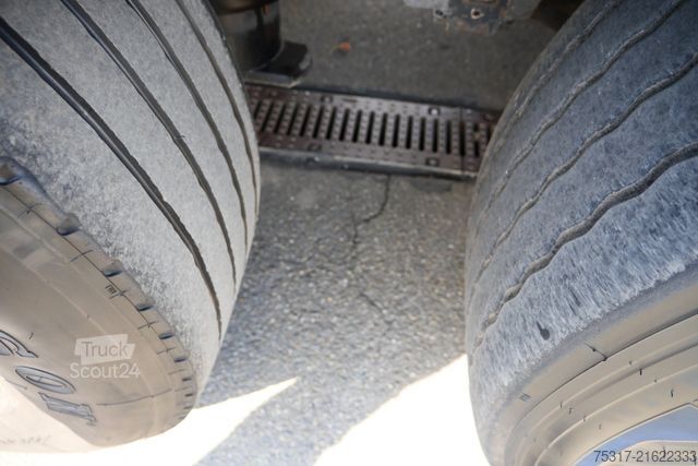 Reefer semitrailer SCHMITZ CARGOBULL SKO 24/TK SLXi300/DOPPELSTOCK /BLUMEN / BPW