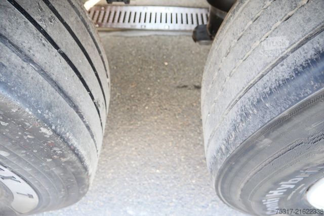 Reefer semitrailer SCHMITZ CARGOBULL SKO 24/TK SLXi300/DOPPELSTOCK /BLUMEN / BPW