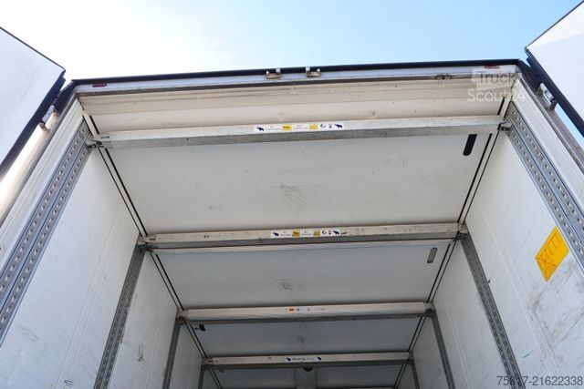 Reefer semitrailer SCHMITZ CARGOBULL SKO 24/TK SLXi300/DOPPELSTOCK /BLUMEN / BPW