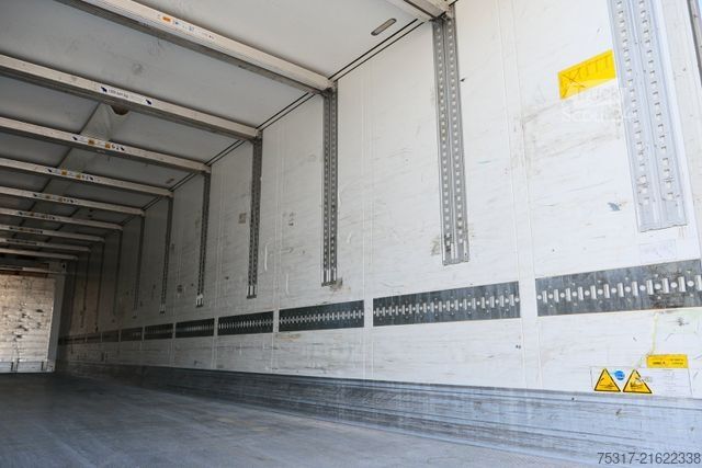 Reefer semitrailer SCHMITZ CARGOBULL SKO 24/TK SLXi300/DOPPELSTOCK /BLUMEN / BPW