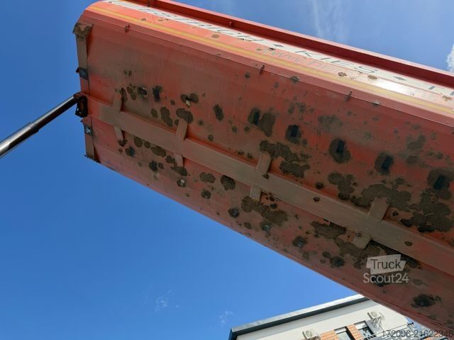 Tipper semitrailer SCHMITZ CARGOBULL SKi 24 SL 7.2 SGF*S3 Stahl - Liftachse - Plane