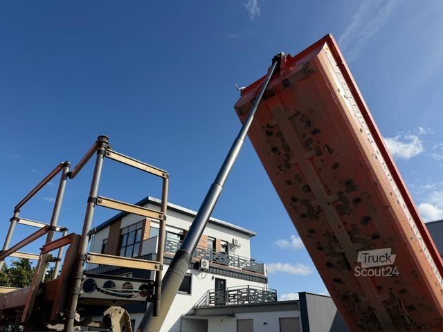 Tipper semitrailer SCHMITZ CARGOBULL SKi 24 SL 7.2 SGF*S3 Stahl - Liftachse - Plane