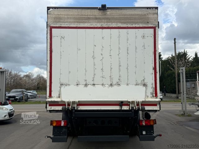 Box truck MAN TGM 18.290 LL Koffer - Palfinger - Autom. - Tüv!