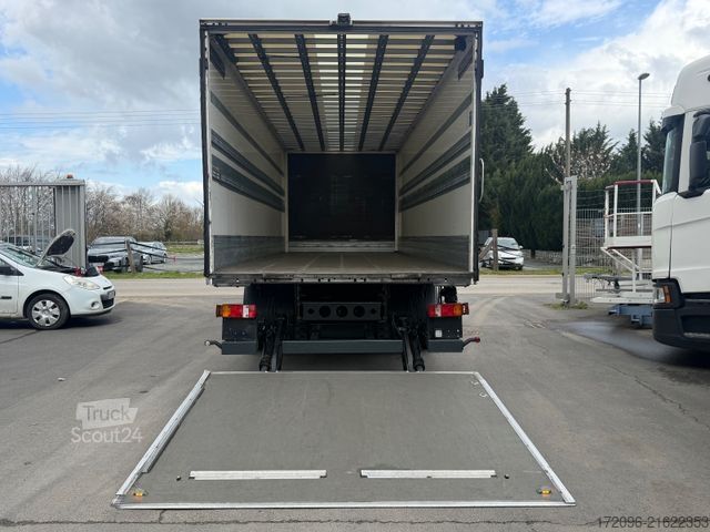 Box truck MAN TGM 18.290 LL Koffer - Palfinger - Autom. - Tüv!