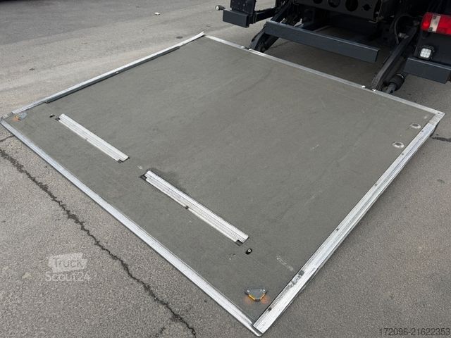 Box truck MAN TGM 18.290 LL Koffer - Palfinger - Autom. - Tüv!