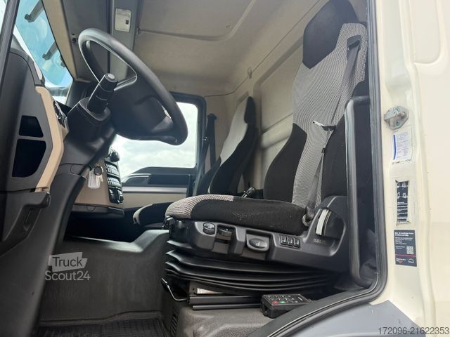 Box truck MAN TGM 18.290 LL Koffer - Palfinger - Autom. - Tüv!