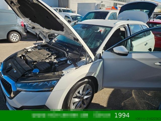 Microbuz SKODA Octavia Combi Style 2,0TDi wenkbar
