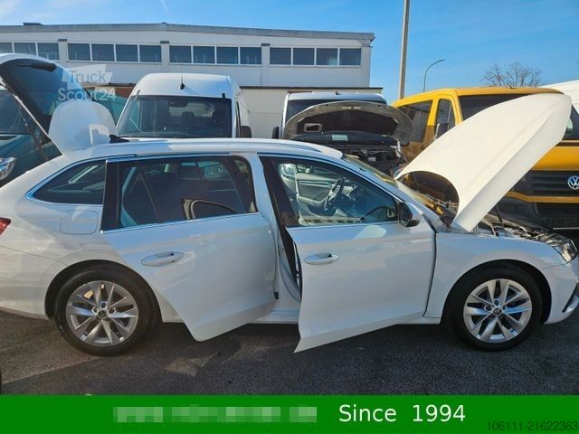 Microbuz SKODA Octavia Combi Style 2,0TDi wenkbar