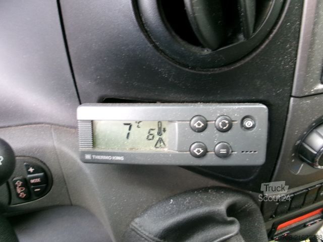 Koelwagen met geïsoleerde laadbak IVECO 70 C 17 Daily*Tiefkühl*2Verdampfer*LBW*Seitentür