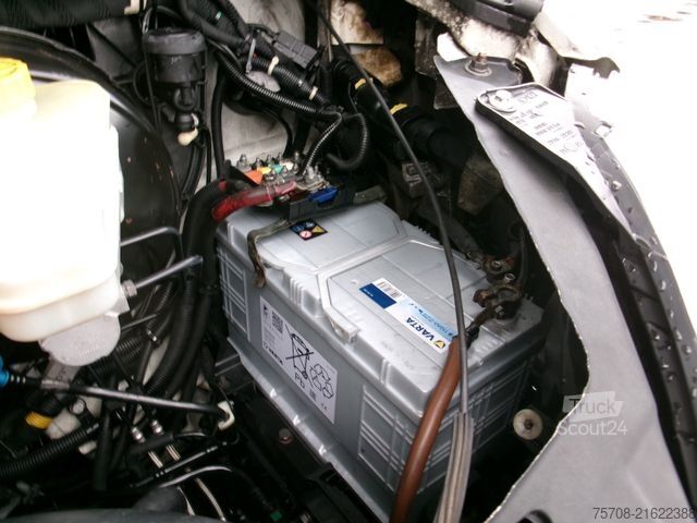 Koelwagen met geïsoleerde laadbak IVECO 70 C 17 Daily*Tiefkühl*2Verdampfer*LBW*Seitentür