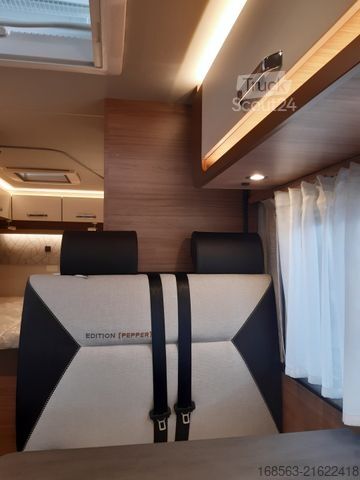 Semi-integrated camper WEINSBERG CaraCompact 600 MF "PEPPER" - LP 73.742 ¤ !