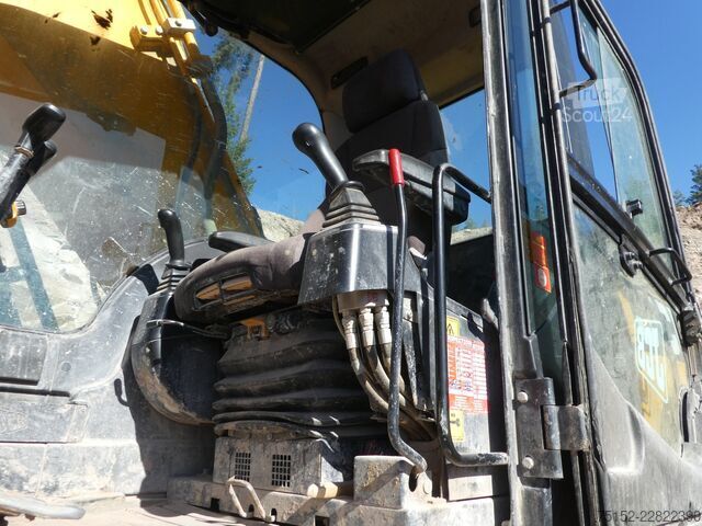 Kettenbagger mit MS 25 + Tieflöffel JCB JS 370 NLC  6 Zyl. ISUZU Mot.