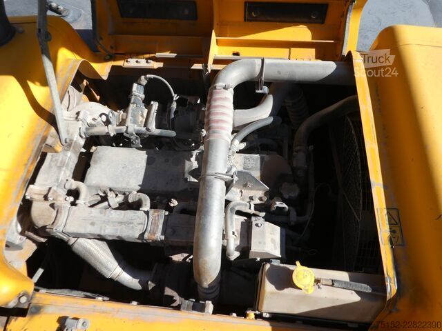 Kettenbagger mit MS 25 + Tieflöffel JCB JS 370 NLC  6 Zyl. ISUZU Mot.