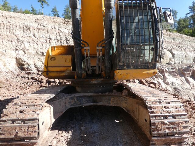 Kettenbagger mit MS 25 + Tieflöffel JCB JS 370 NLC  6 Zyl. ISUZU Mot.