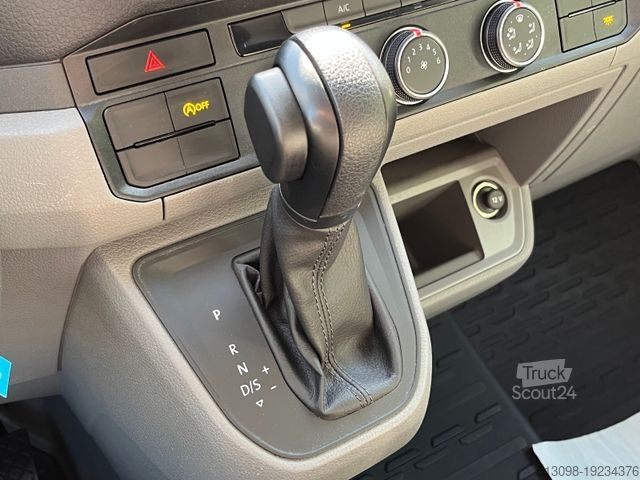 Transporter mit Koffer VOLKSWAGEN CRAFTER 2,0TDI AUTOMATIK XXL KOFFER KLIMA 1.HAND