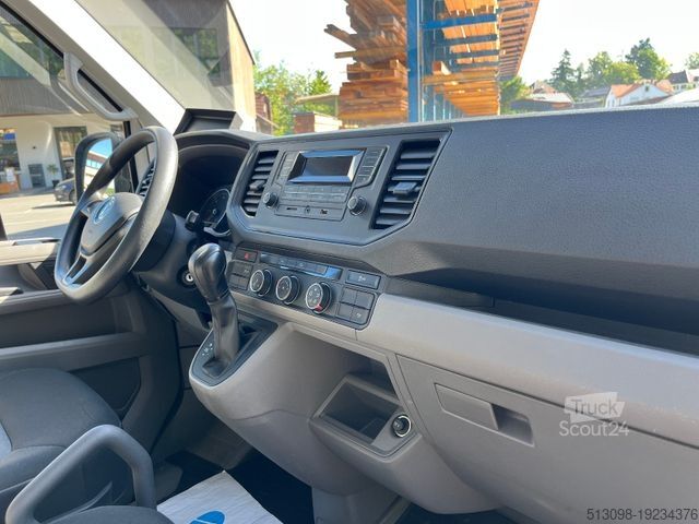 Transporter mit Koffer VOLKSWAGEN CRAFTER 2,0TDI AUTOMATIK XXL KOFFER KLIMA 1.HAND