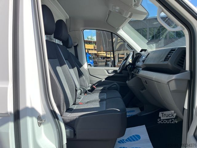Transporter mit Koffer VOLKSWAGEN CRAFTER 2,0TDI AUTOMATIK XXL KOFFER KLIMA 1.HAND