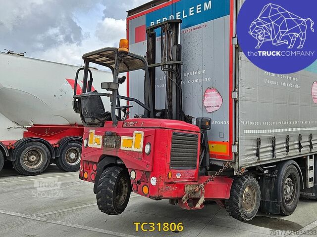 Liukuvat pressut Renders + MOFFET SELFLOADER