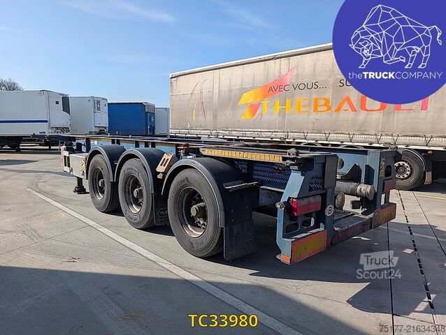 Транспорт на контейнери Vanhool 30. ADR