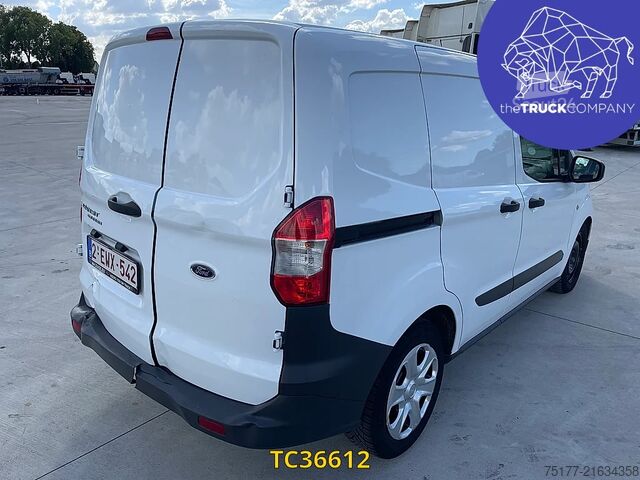 Fourgon tôlé Ford Transit COURIER 1.5 TDCI TREND