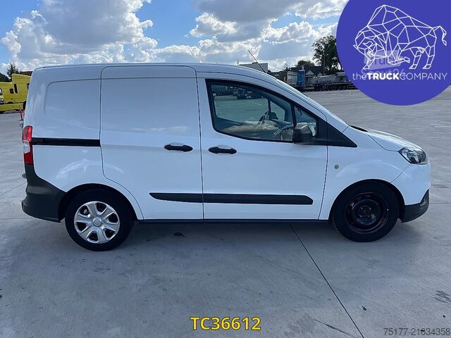 Fourgon tôlé Ford Transit COURIER 1.5 TDCI TREND