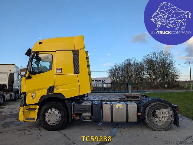 Standard-SZM Renault T 440