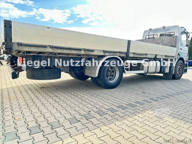 Vrachtauto met open laadbak MERCEDES-BENZ AXOR 1833L