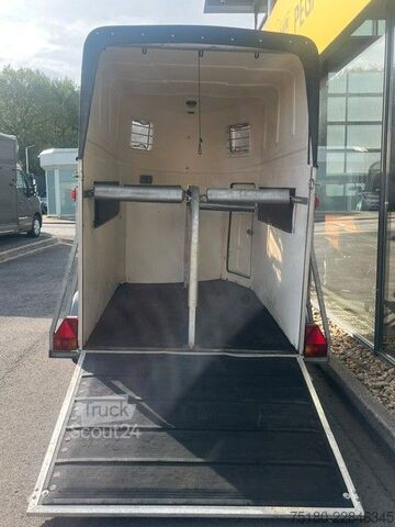 Pferdeanhänger Reuter Big Star  2 Pferdeanhänger Vollpoly 2t