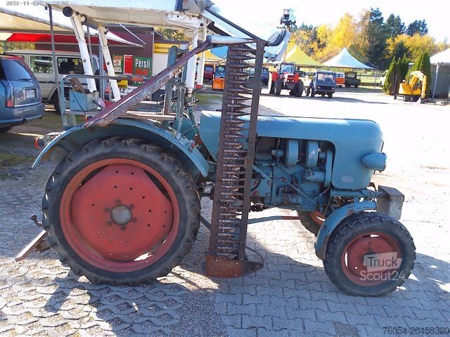 Tracteur EICHER EM 295