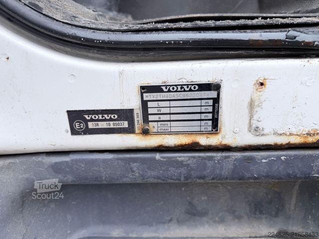 Platós teherautó ponyvával VOLVO FL 260 PRITSCHE PLANE+LBW*2012*EURO5*05/26*