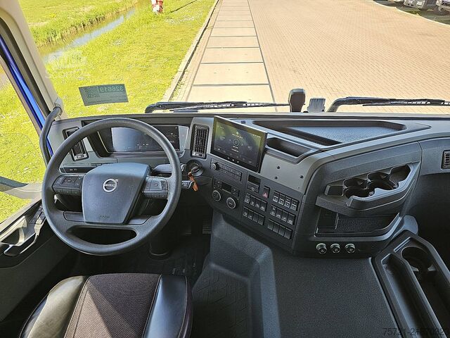 Estándar-SZM VOLVO FM 380 180DKM SKIRTS