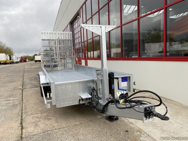Low loader trailer Möslein TT 11-E6x2 hydr. Rampen Tieflader für Fräsen breiten hydraulischen Rampen, Neu