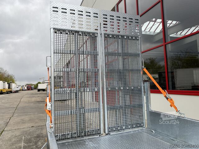 Low loader trailer Möslein TT 11-E6x2 hydr. Rampen Tieflader für Fräsen breiten hydraulischen Rampen, Neu